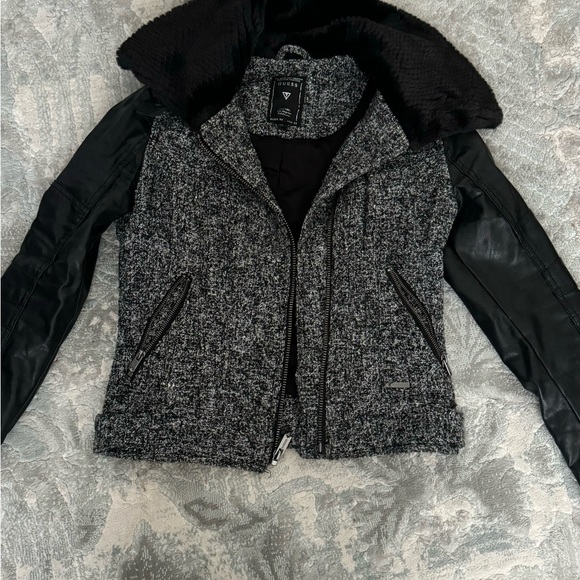 Guess Black and Gray Leather Jacket with Plush Collar and Zipper Closure - Picture 1 of 3